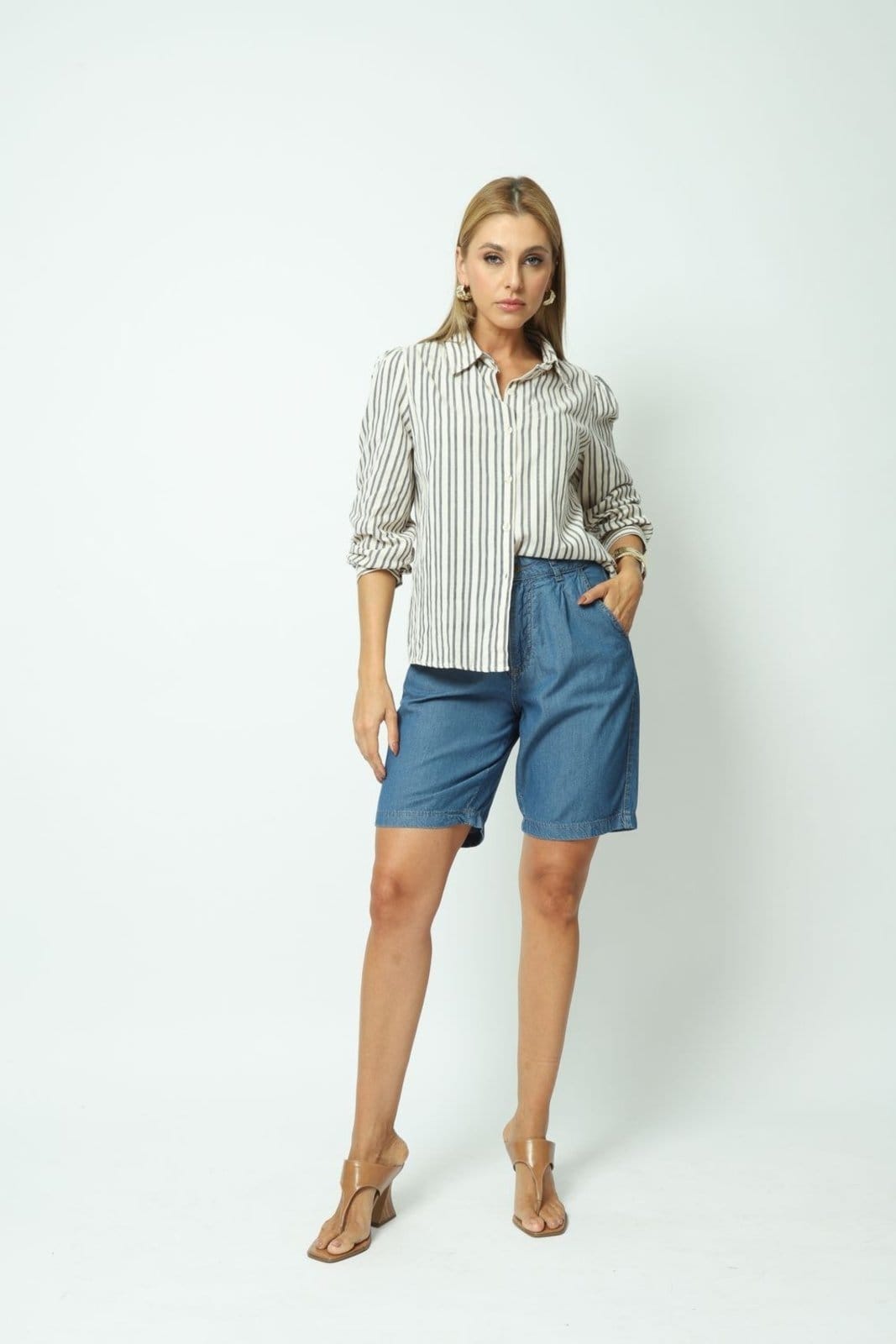 Camisa Detalhe Guipir