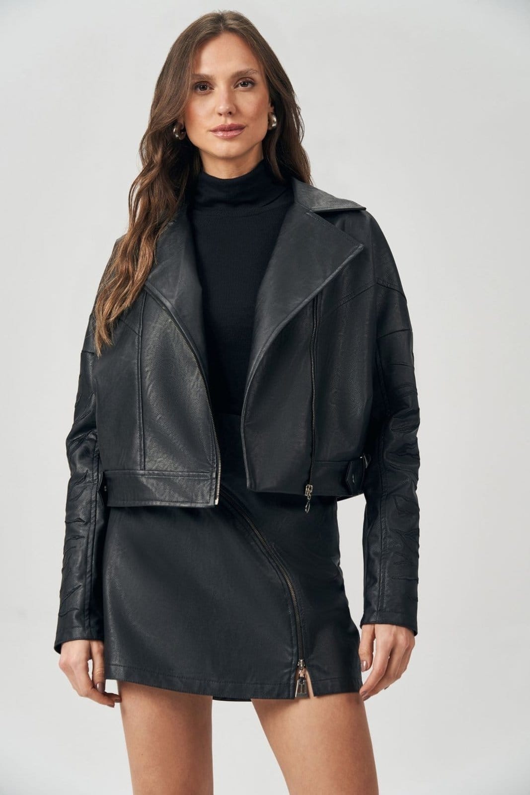 Jaqueta Biker PU Feminina Acostamento