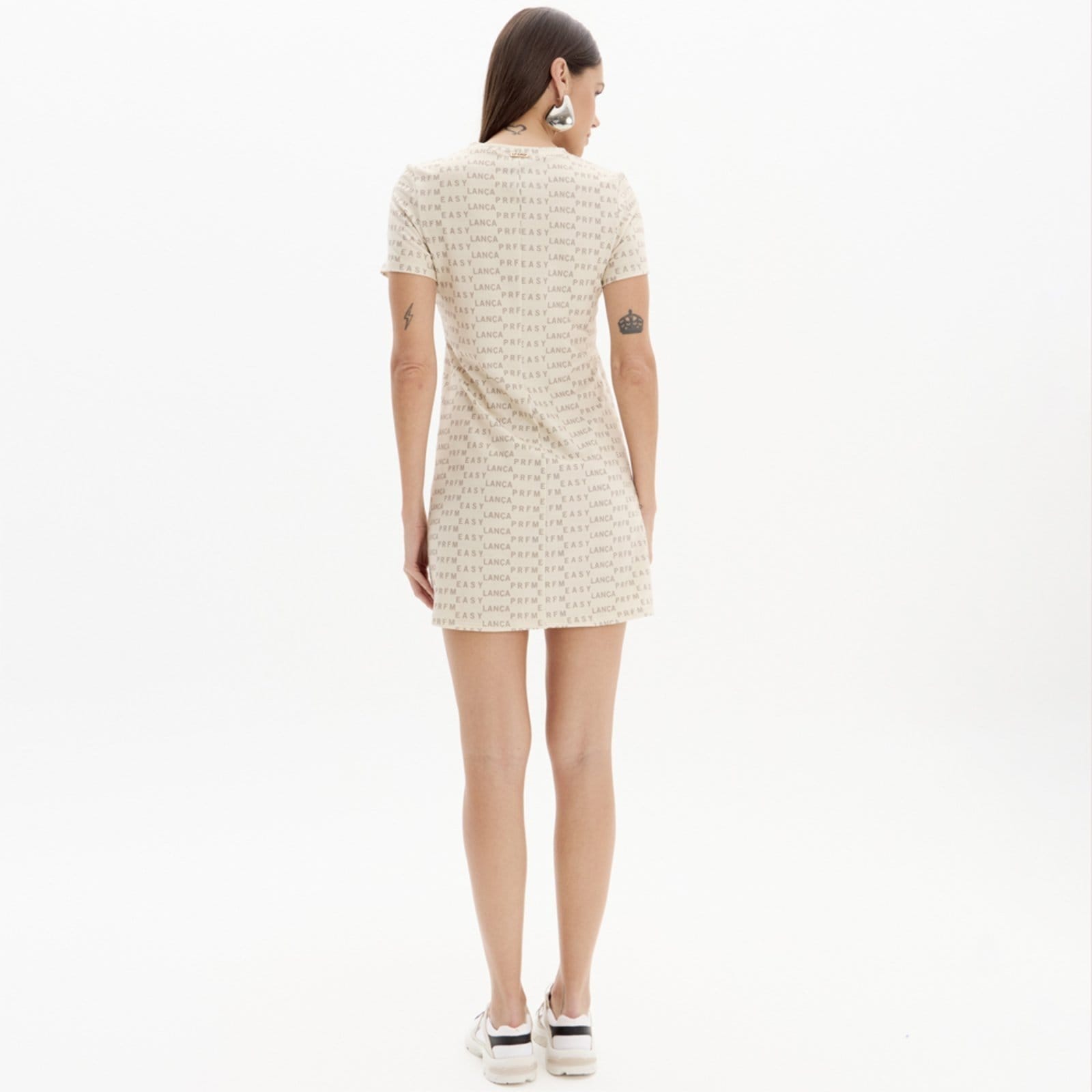 Vista 2 Vestido Curto Easy Lança Perfume Manga In25 Feminino Easy Lança perfume bege