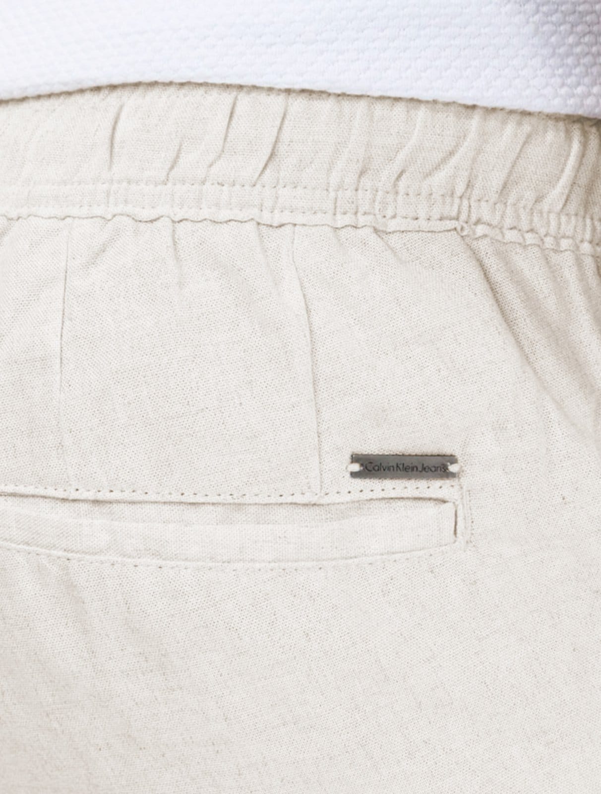 Vista 2 Short Calvin Klein Jeans Sarja Masculino Color Elastic Areia Calvin Klein bege