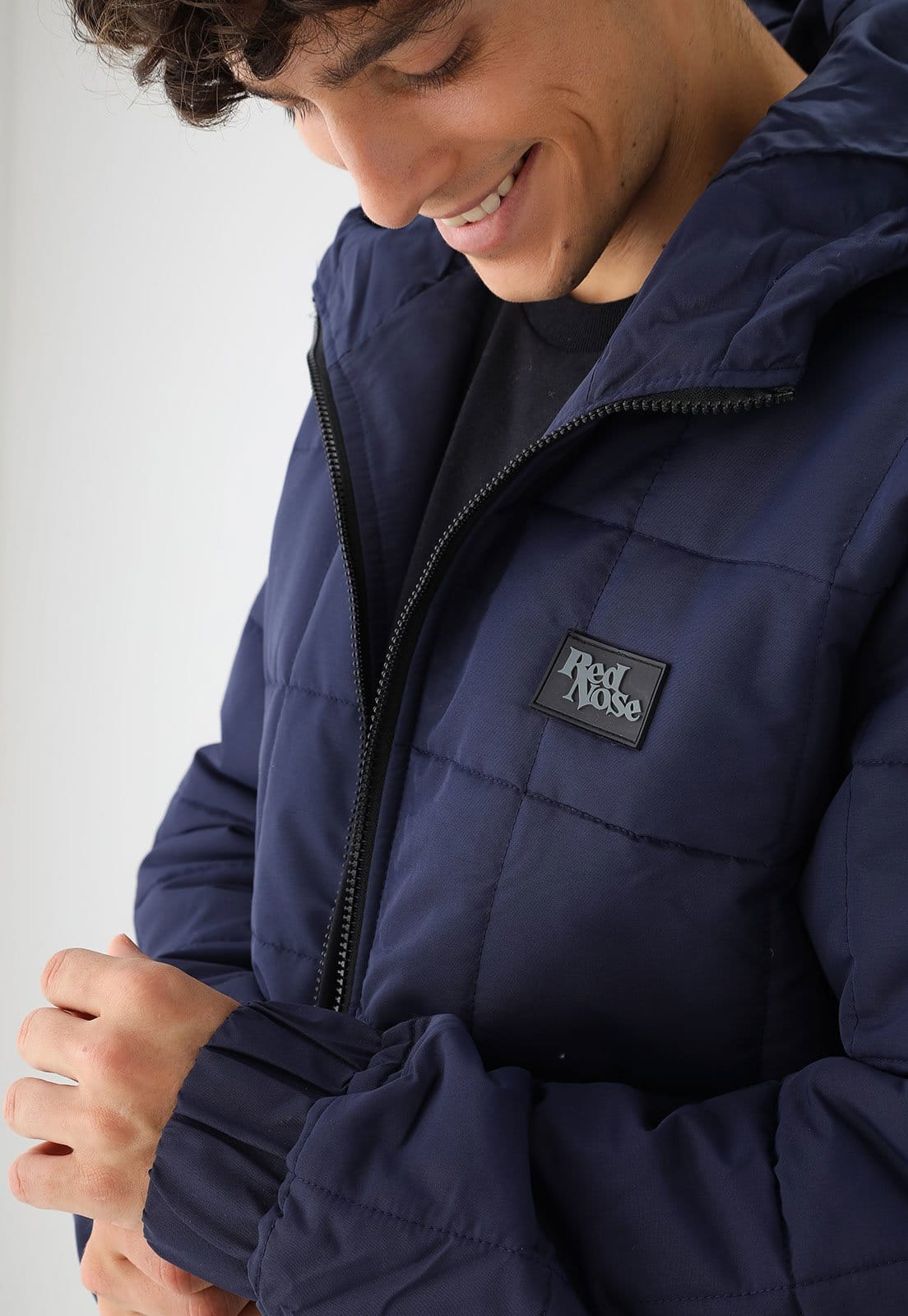 Vista 2 Jaqueta Red Nose com Capuz Azul-Marinho Red Nose azul marinho red