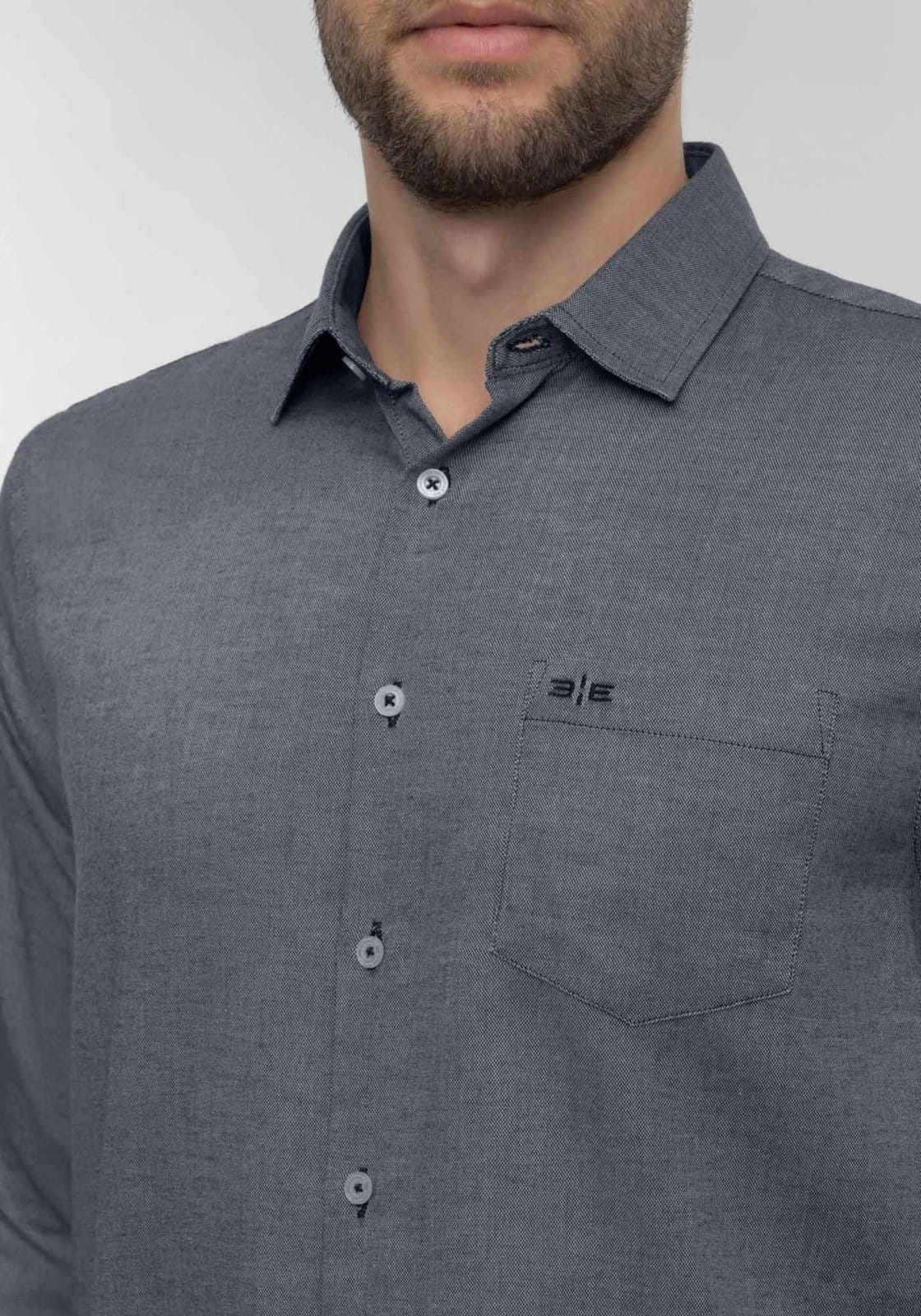 Vista 2 Camisa Comfort De Mangas Longas Com Bolso Em Oxford Hangar 33 azul marinho