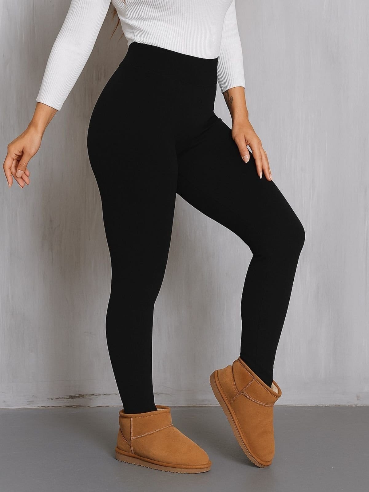Vista principal Calça Legging Feminina CKF Wear Cintura Alta Preta CKF Wear preto