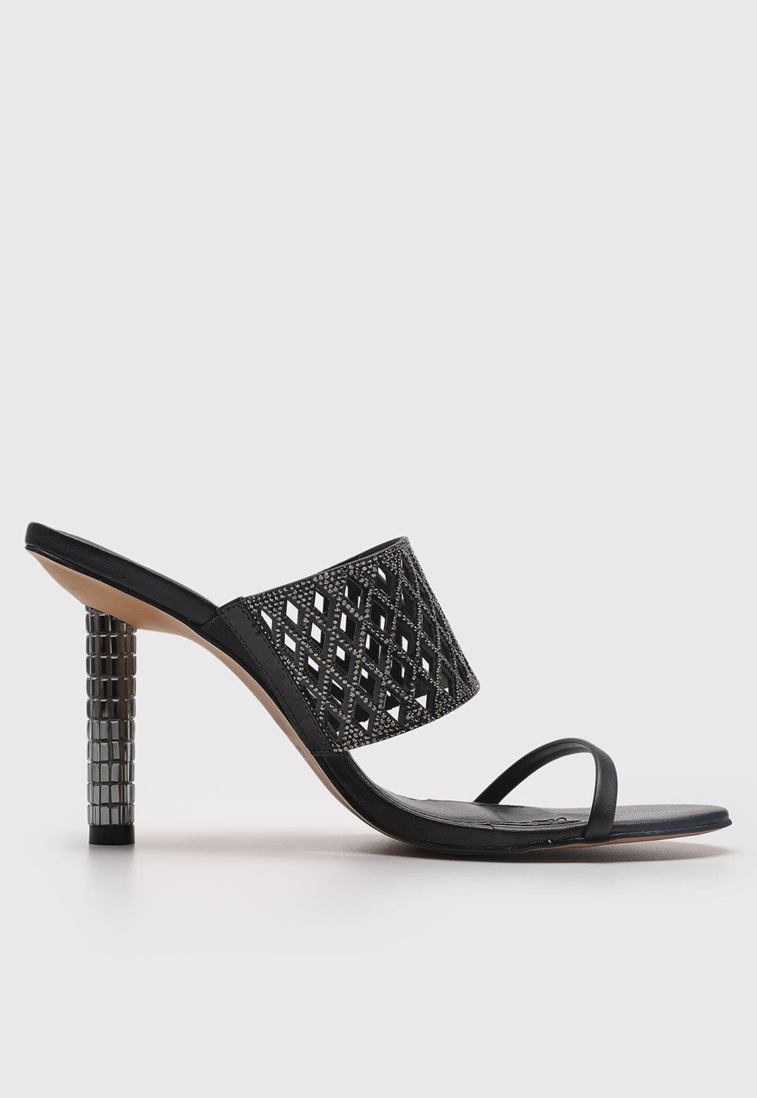 Vista 2 Sandália Feminina Santa Lolla Salto Médio Aplicação Preta Santa Lolla preto