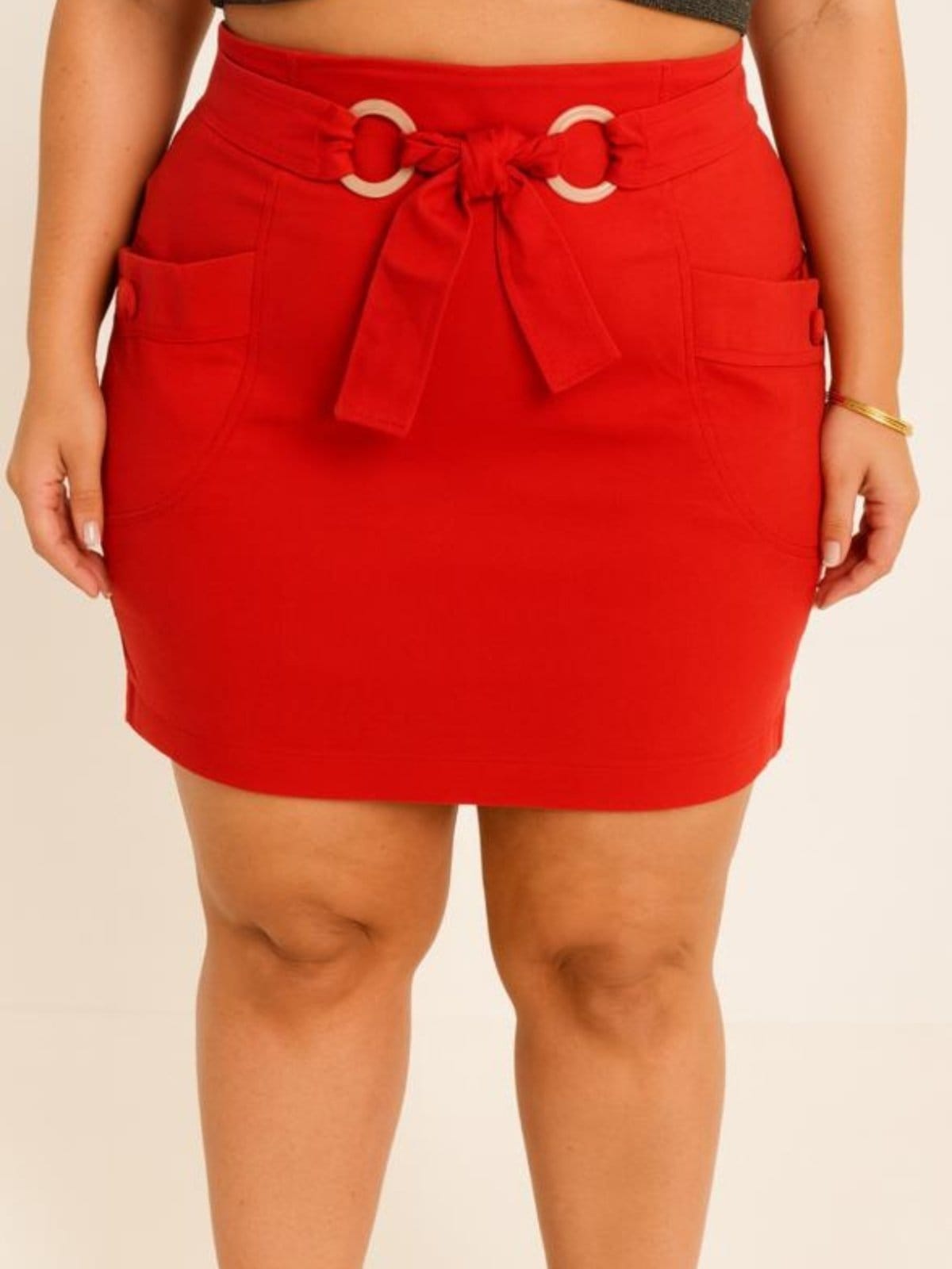 Vista principal Saia Shorts Summer Body Bengaline Plus Size - Argola no Cinto & Bolsos Summer Body vermelho