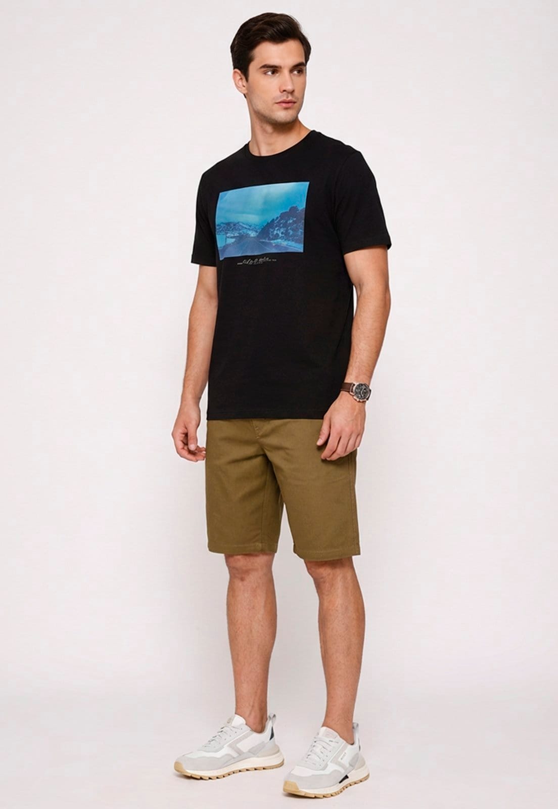 Vista 2 Bermuda Masculina Sarja Cós Elástico Casual Confortável Estilo Urbano Marrom Macaw bege