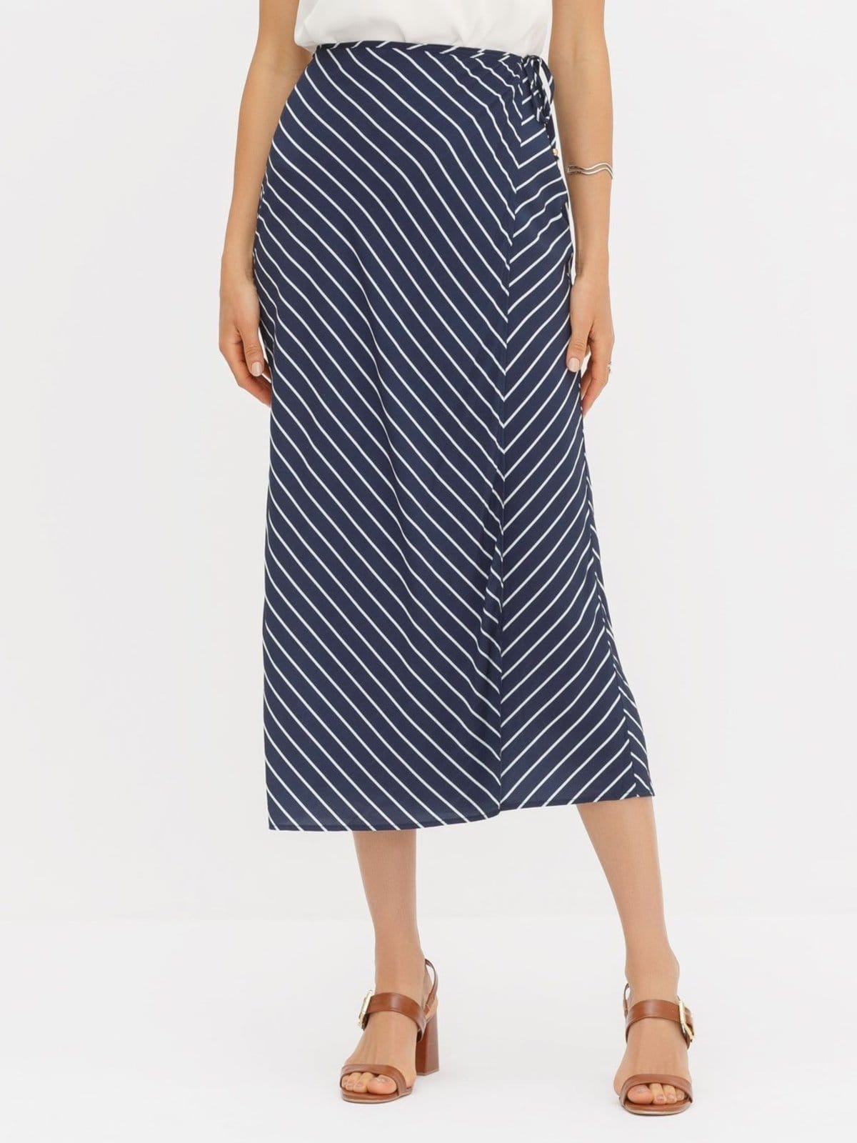 Vista 2 Saia Pareô Longuete em Viscose Listrada Marinho Penelope Principessa azul marinho