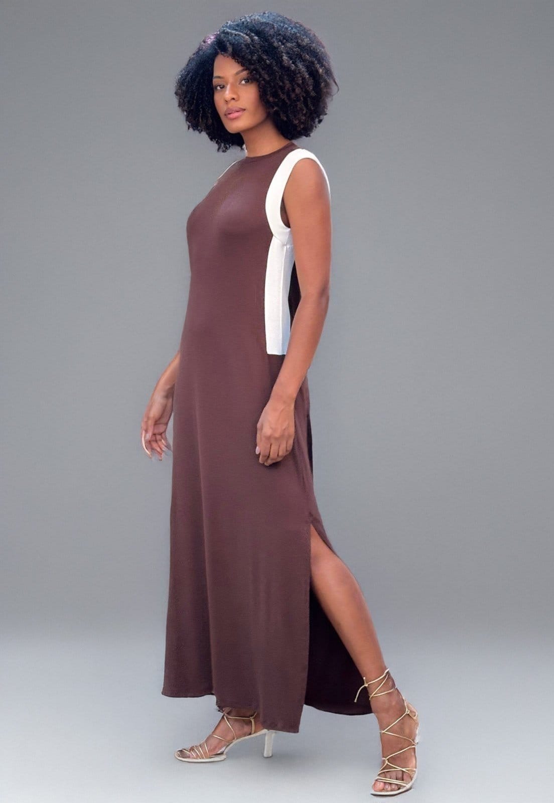 Vista 2 Vestido Amazonia Vital Longo Malha com Detalhes e Amazonia Vital branco/marrom