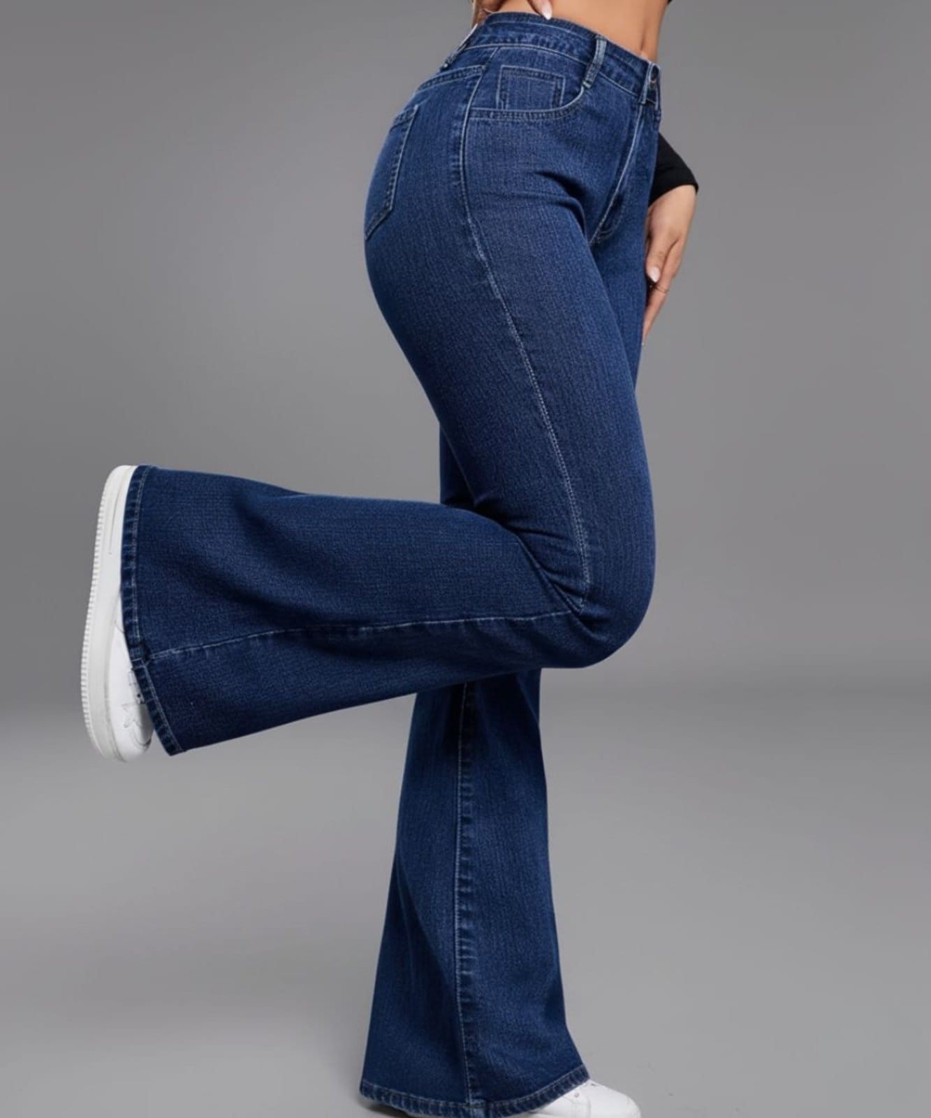 Vista principal Calça Jeans Feminina SK JEANS Flare Premium Cintura Alta Confortavel e Casual Escuro TEX JEANS azul/jeans azul