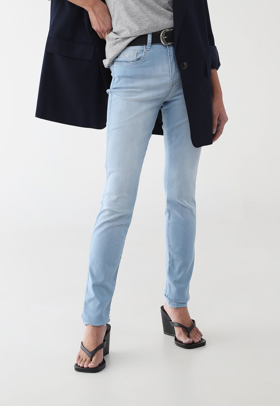 Calça Jeans Feminina Lez a Lez Skinny Cintura Média Claro