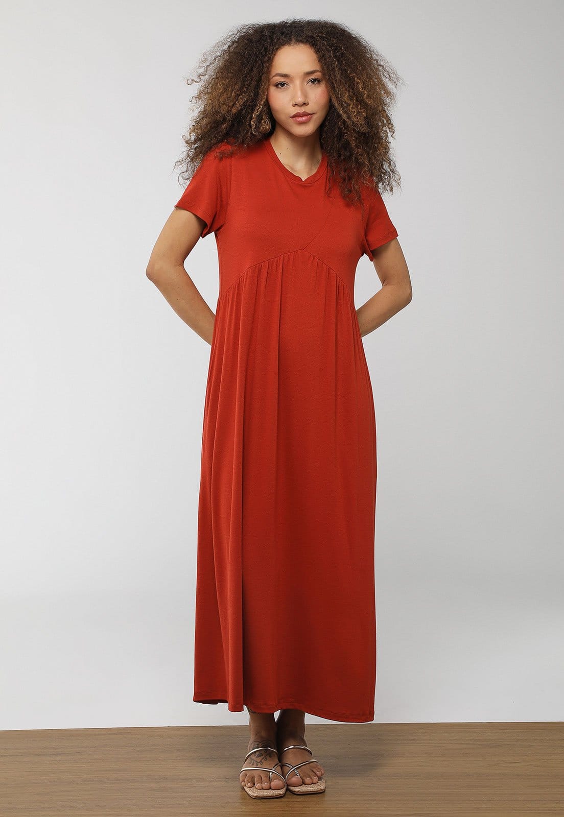 Vestido CaCay Midi Recortes