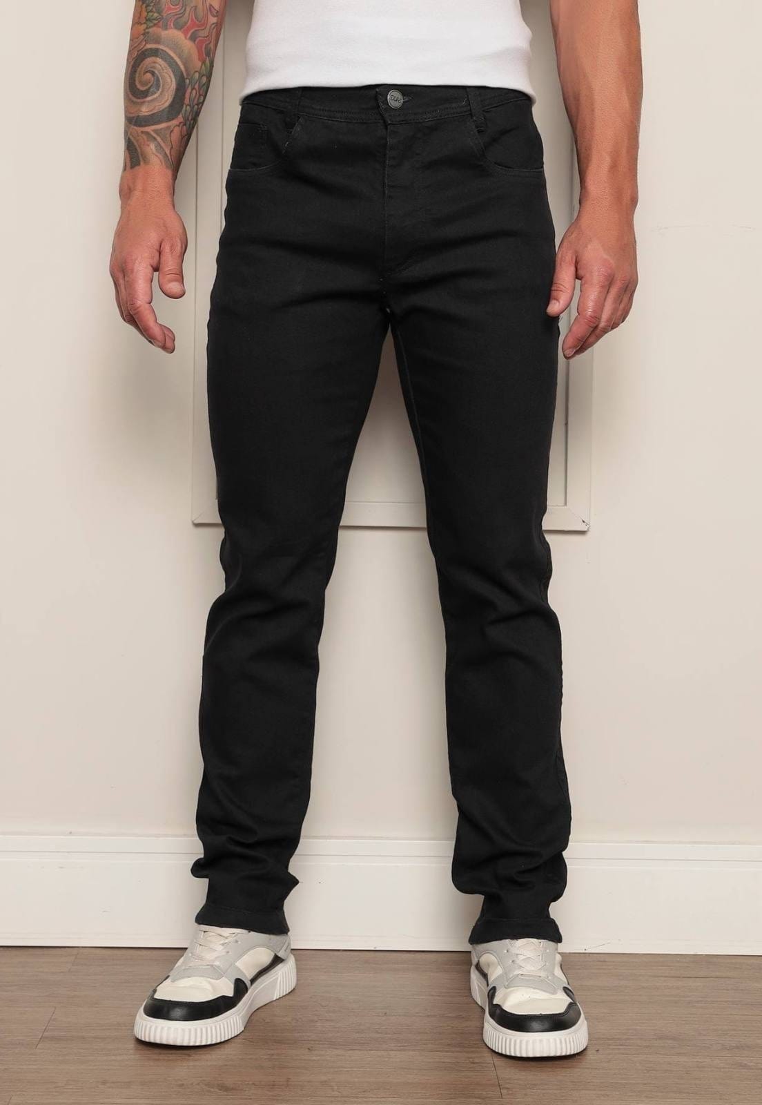 Vista 2 Calça Jeans Masculina Ethereal Com Elastano Confortável e Estiloso Ethereal Jeans preto