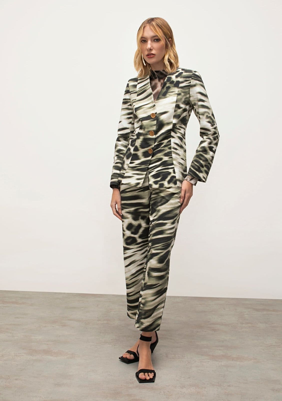 Calça Iódice Slim Cós Alto Detalhe Cós