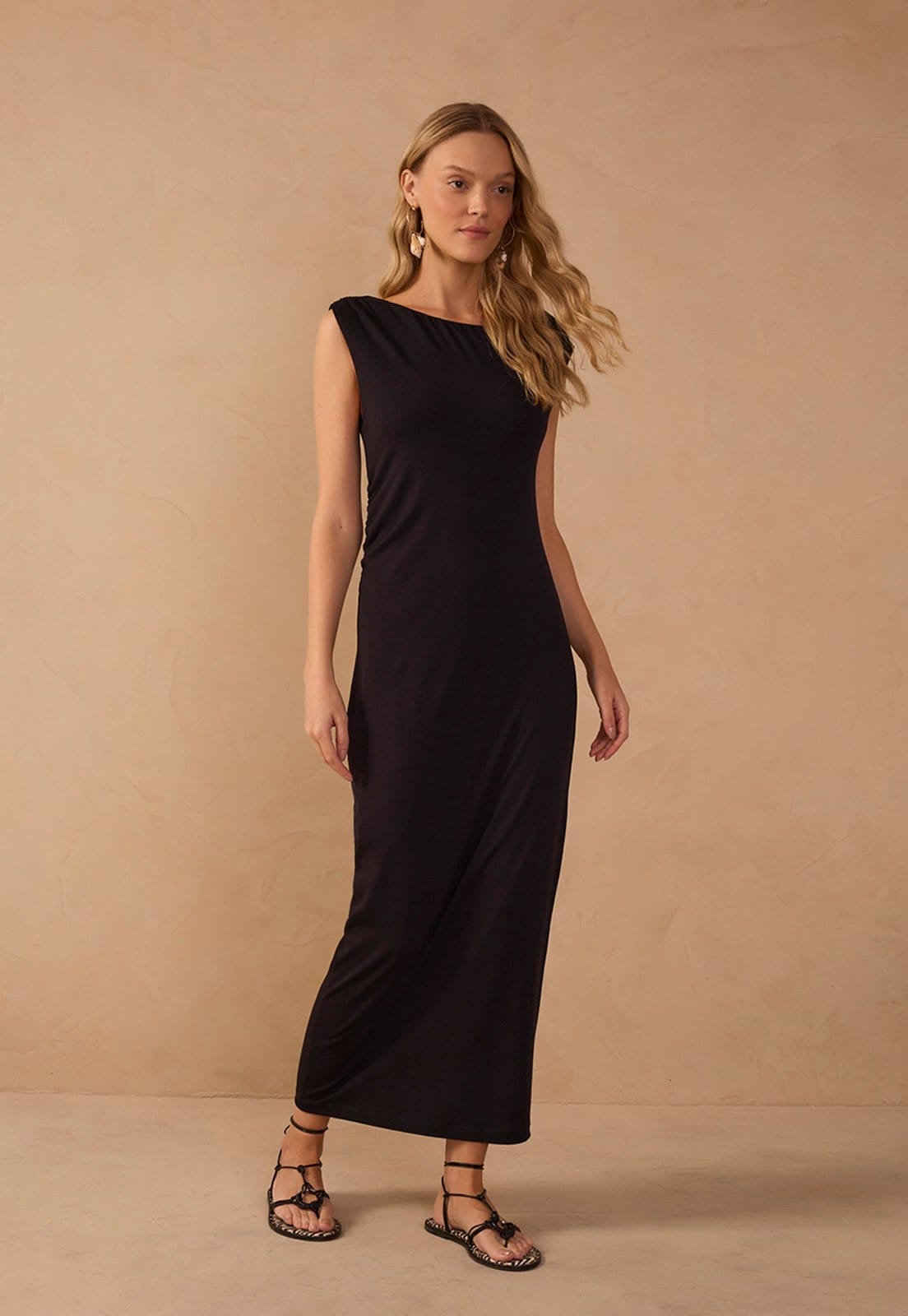 Vista 2 Vestido Feminino Dress To Ombro a Ombro Dress to preto