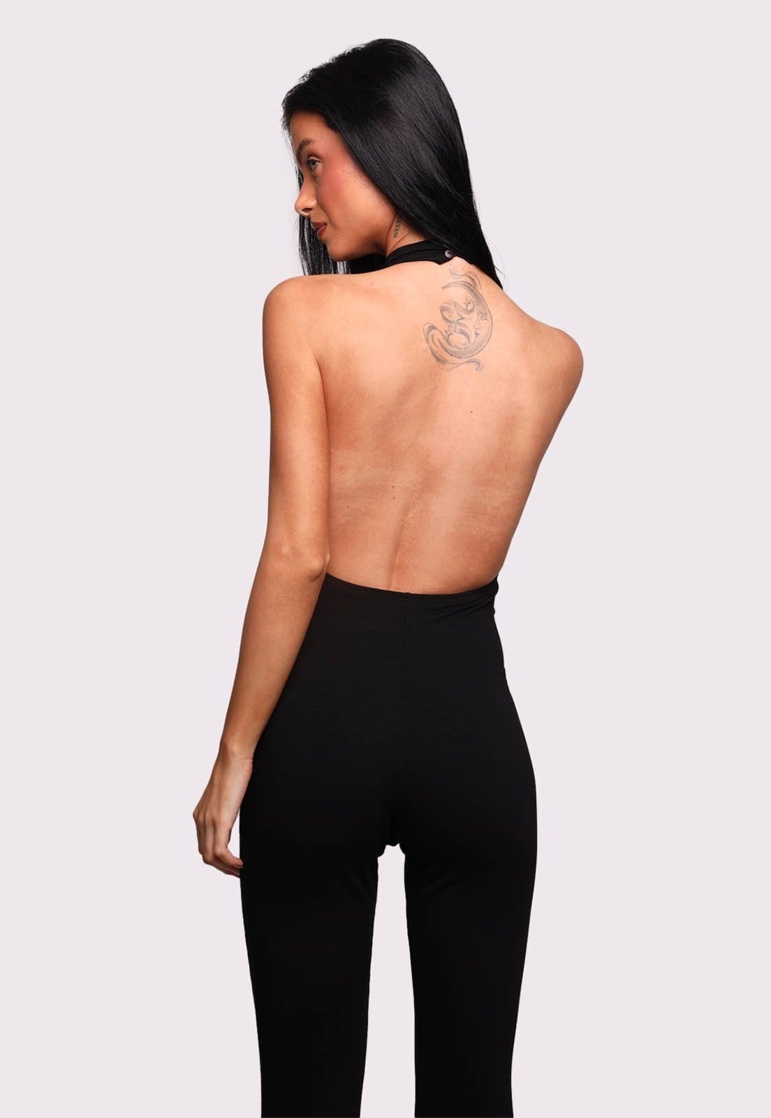 Vista 2 macacão halter neck mundololita preto