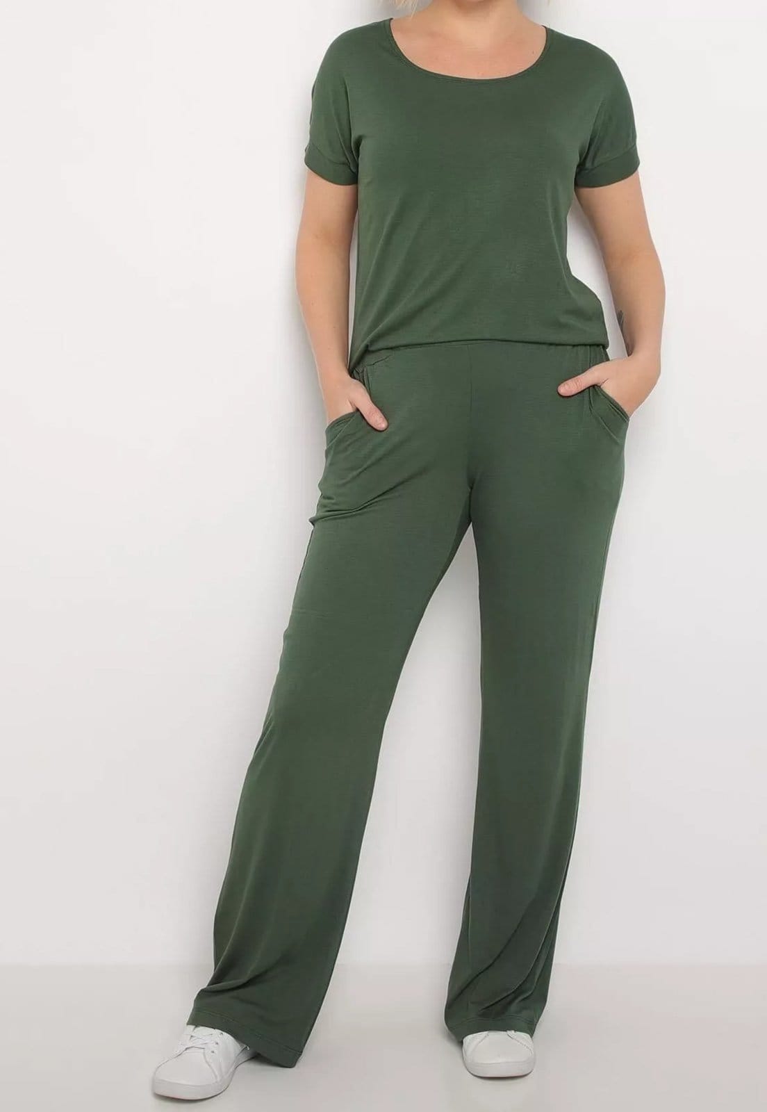 Conjunto Viscolycra Maria Paes Calça e Blusa Militar