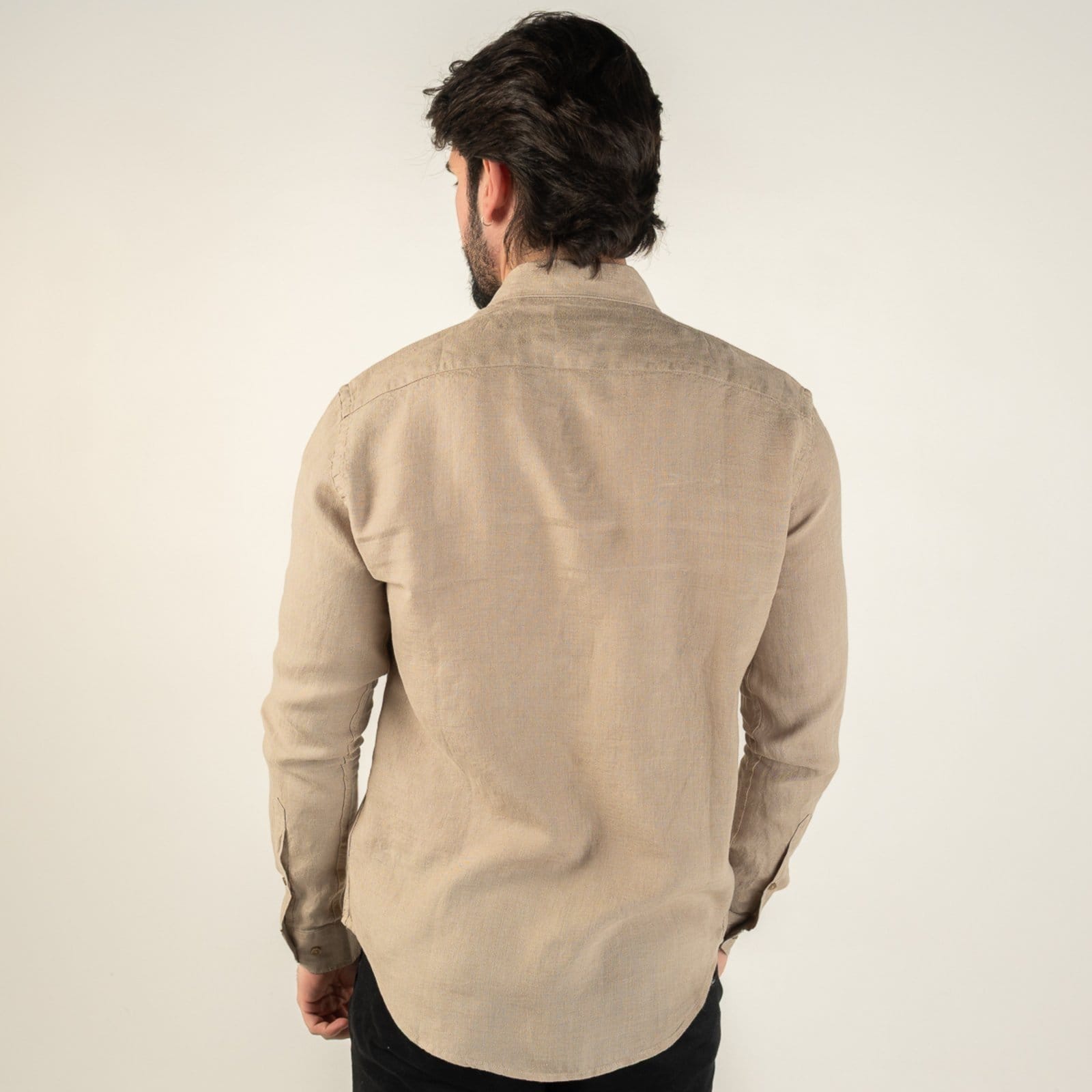 Vista 2 Camisa Aramis Linho Irlandês Khaqui Aramis cáqui