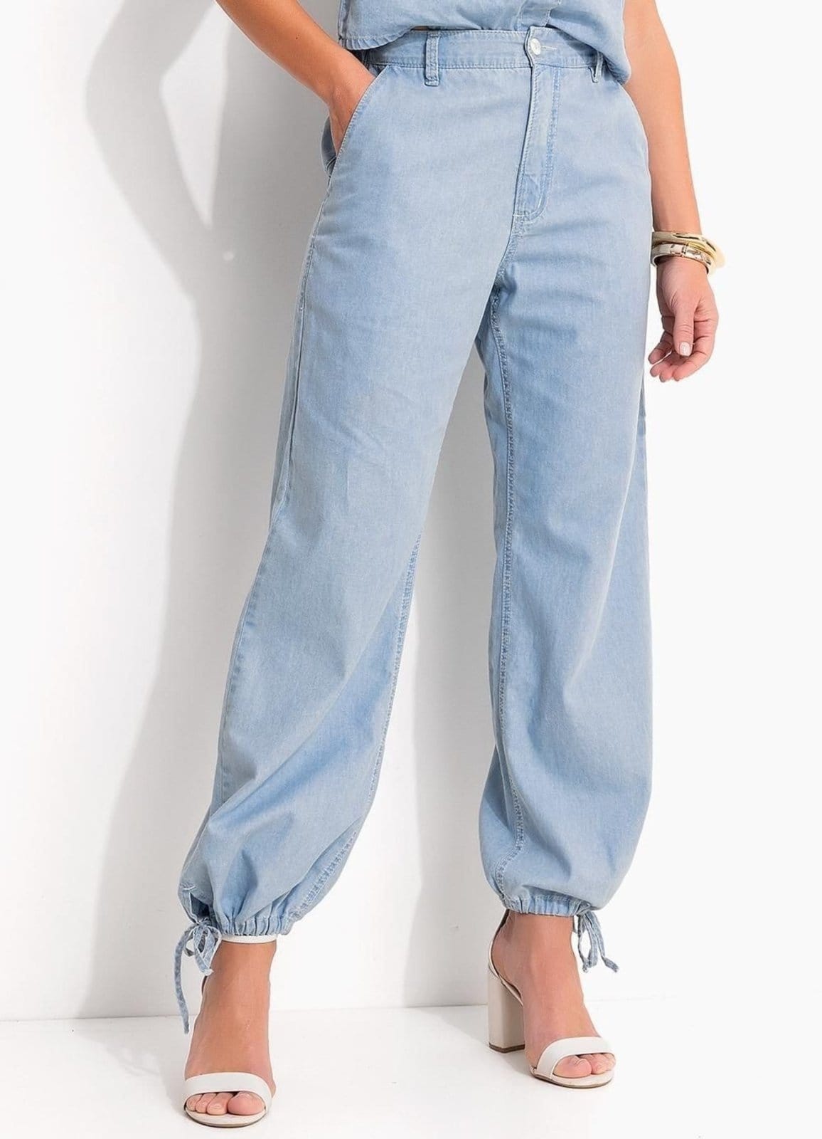 Calça Jogger Em Jeans Leve Quintess Claro