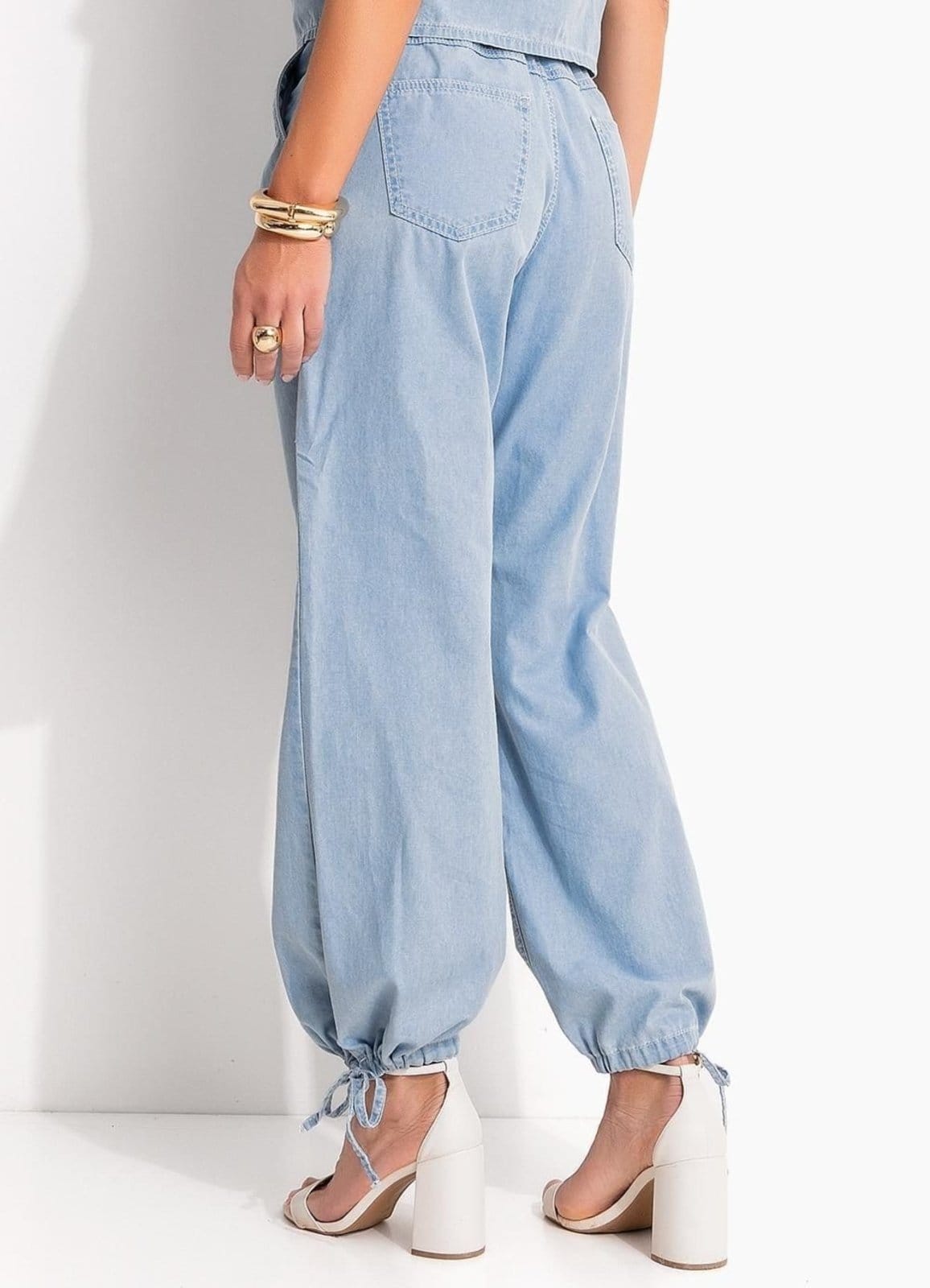 Vista 2 Calça Jogger Em Jeans Leve Quintess Claro Quintess azul