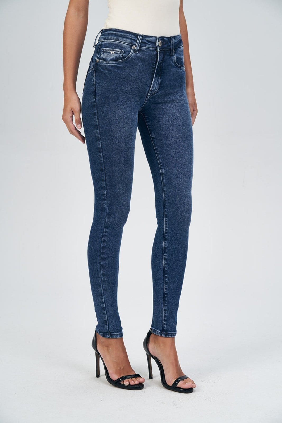 Vista principal Calça Sculpted Dark Feminina Acostamento ACT FEMININO jeans