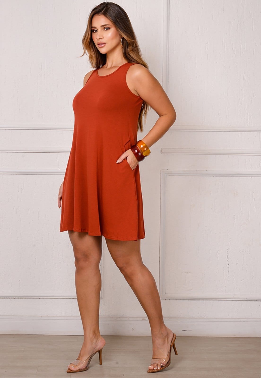 Vista principal Vestido Curto Trapézio Sem Manga BBonnie Sophia Terra BBonnie laranja