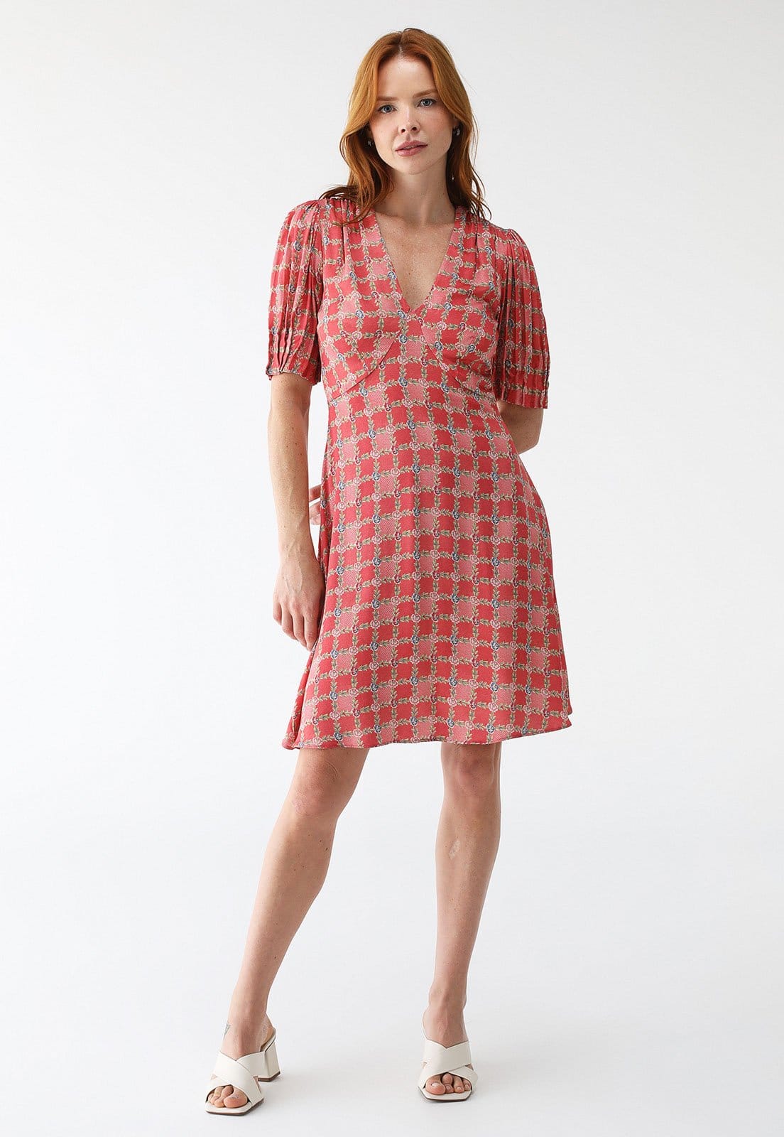 Vista 2 Vestido Lez a Lez Curto Floral Lez a Lez vermelho