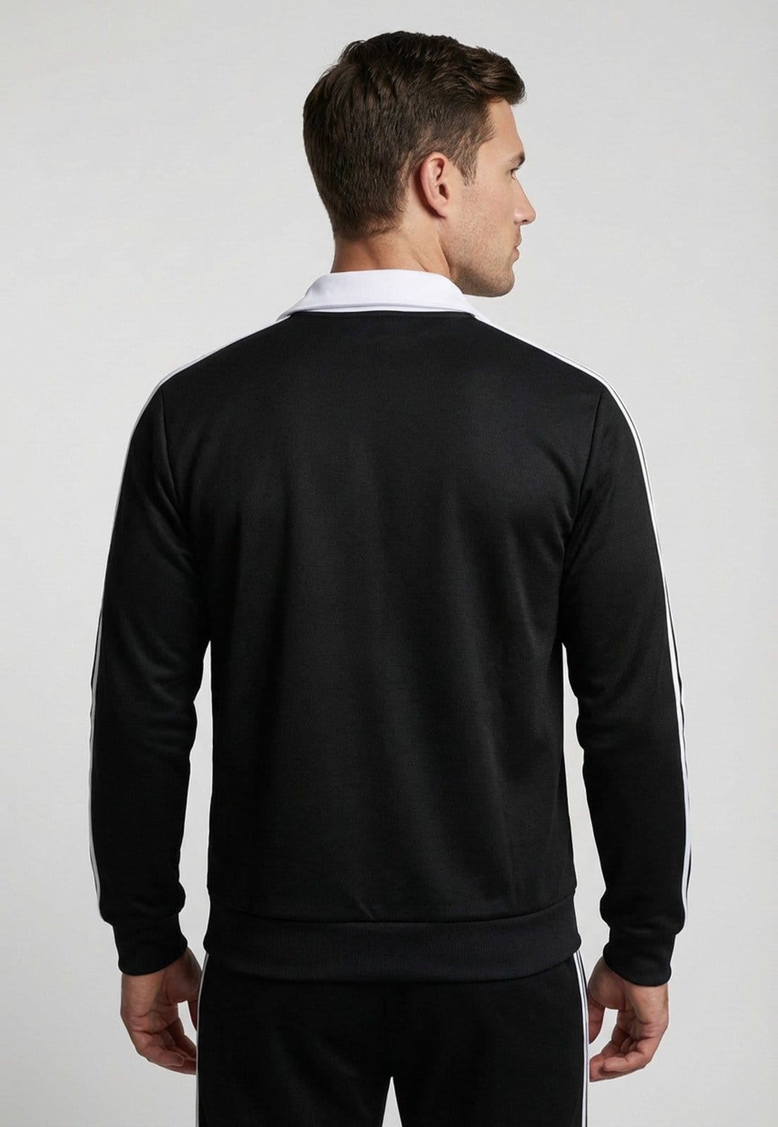 Vista 2 Jaqueta Masculina adidas Originals Classic TT Preta adidas Originals preto