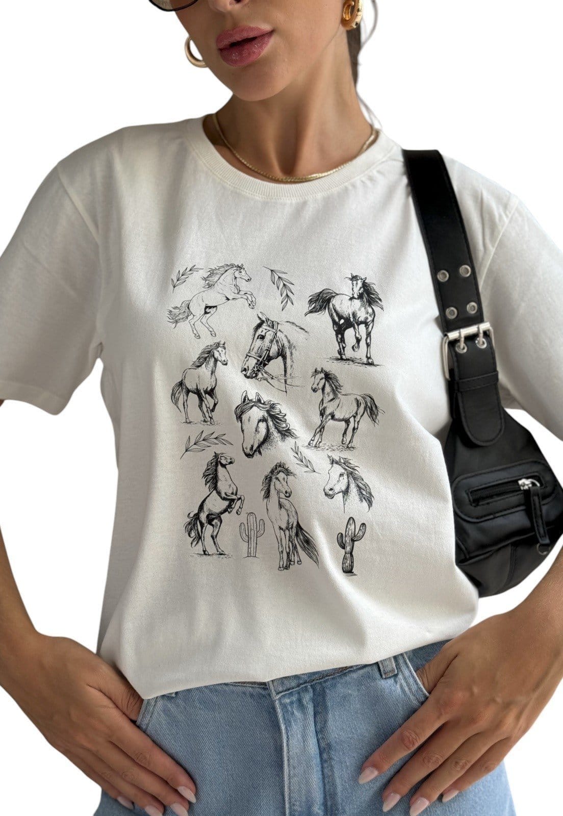 Vista 2 Camiseta Cianitas Off Estampa Cavalos Cianitas off-white