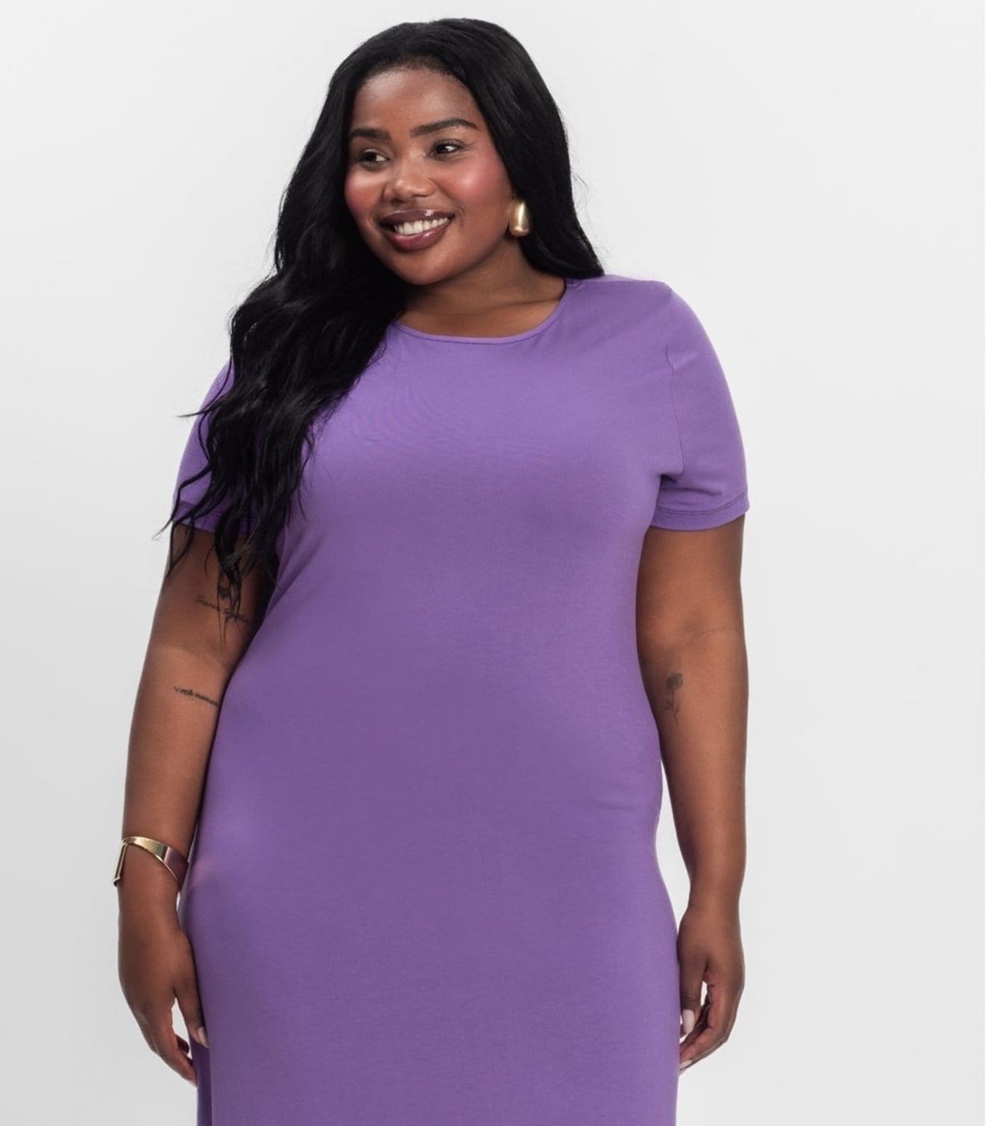 Vista 2 Vestido Feminino Midi Plus Size Infinita Cor INFINITA COR roxo