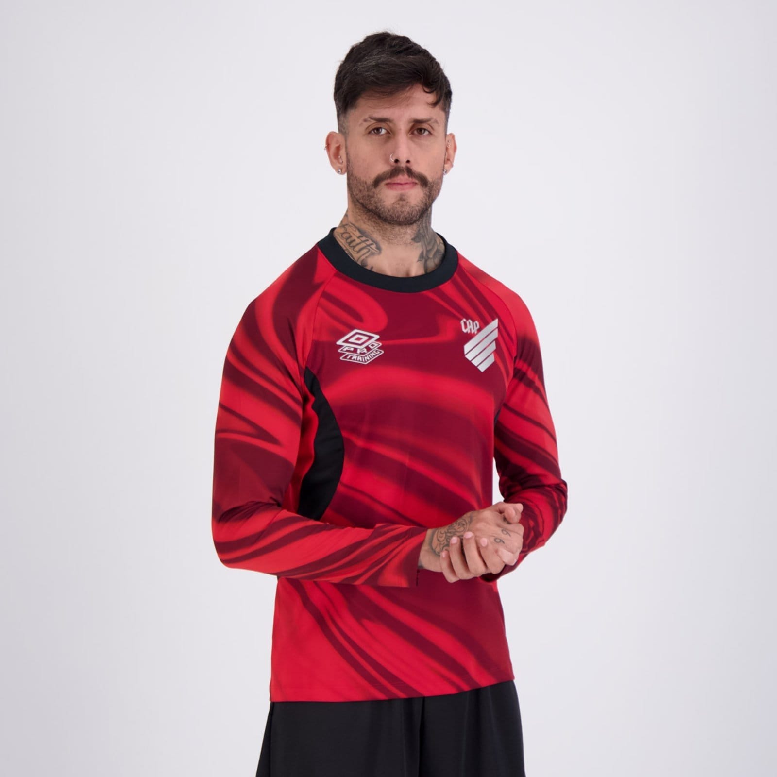 Vista 2 Blusão Umbro Athletico Paranaense Treino 2026 Umbro vermelho