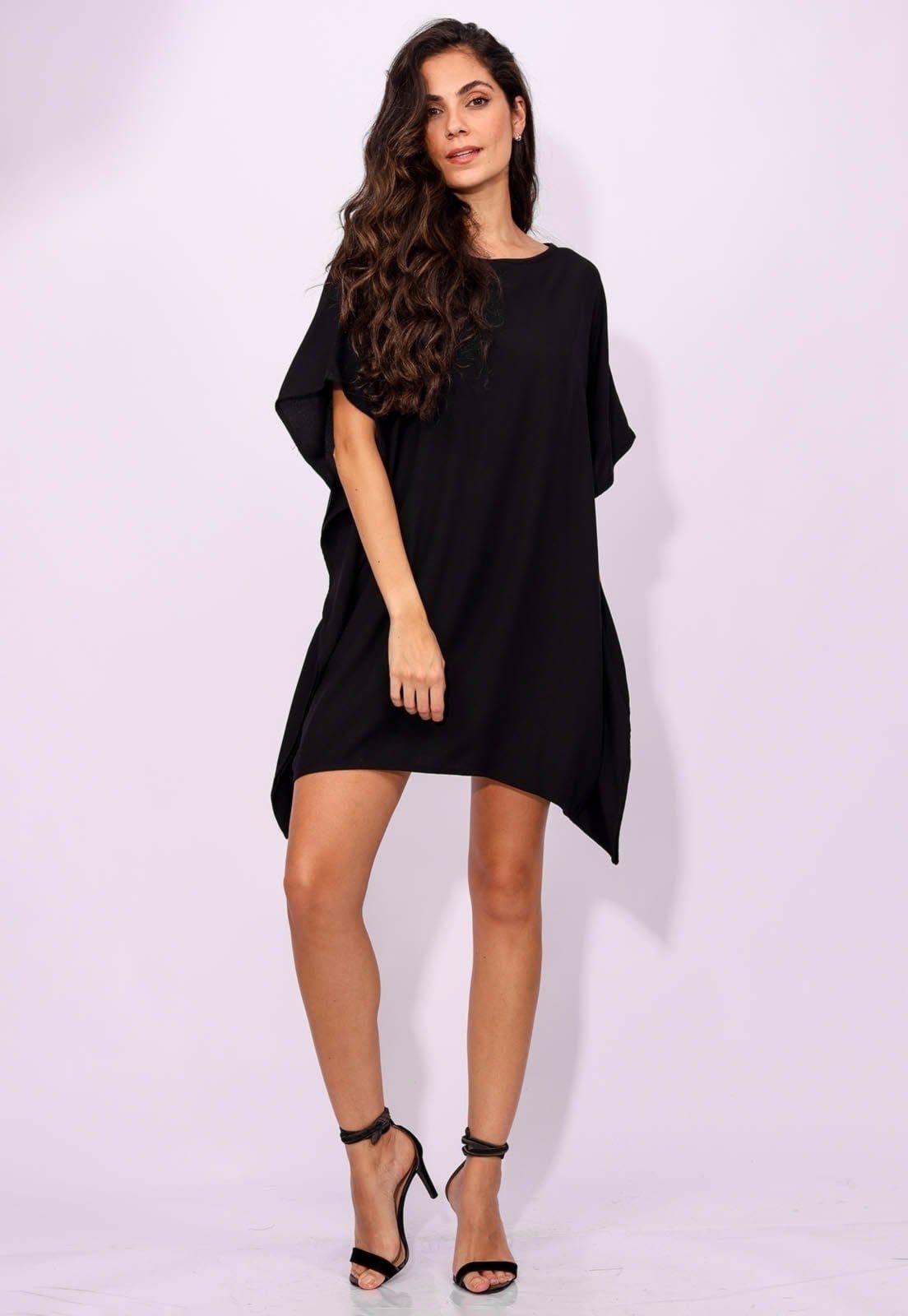 Vista 2 Vestido Kaftan Curto Amazonia Vital Amazonia Vital preto