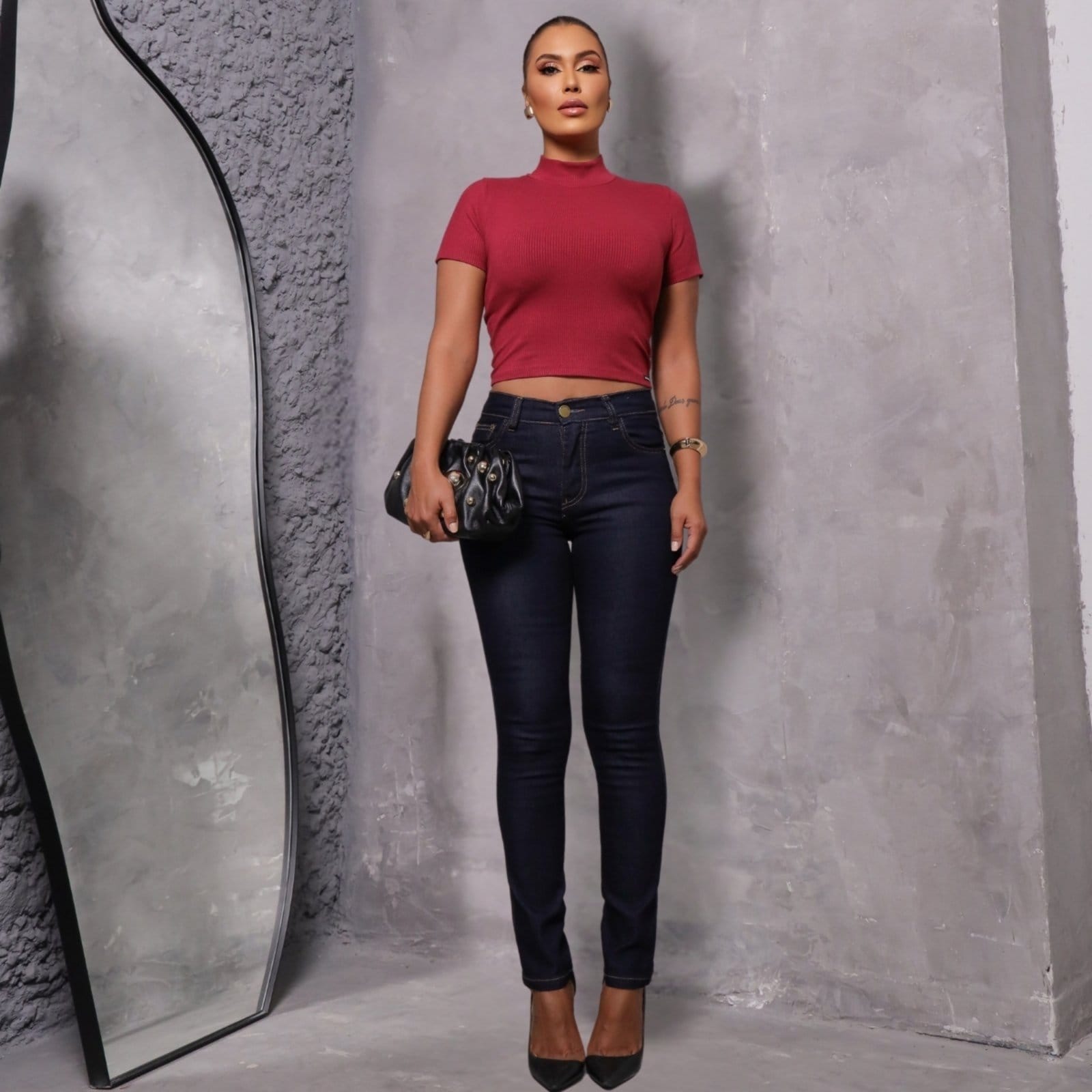 Vista 2 Calça Jeans Skinny Barra Normal Feminina Revanche Belianes Revanche unico