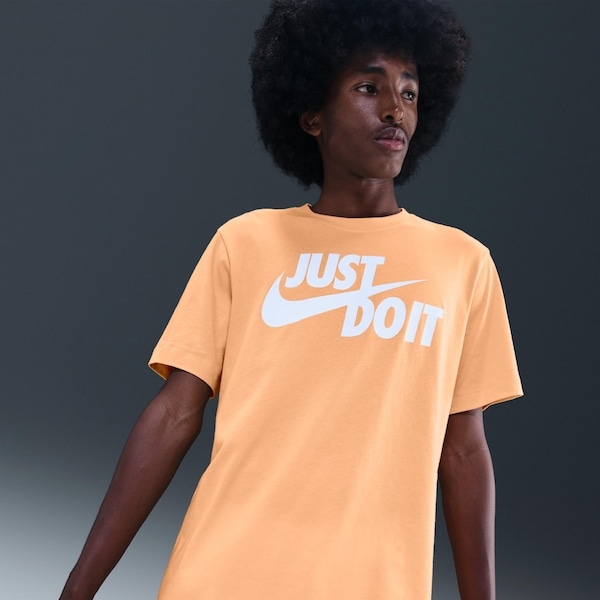 Imagem principal Camiseta Básica Masculina Nike Just Do It Nike LARANJA CLARO