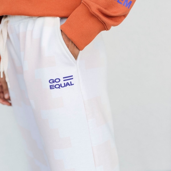 Imagem principal CALÇA WIDE LEG TEXTURA COM FENDA GO EQUAL FTDNC OFF WHITE