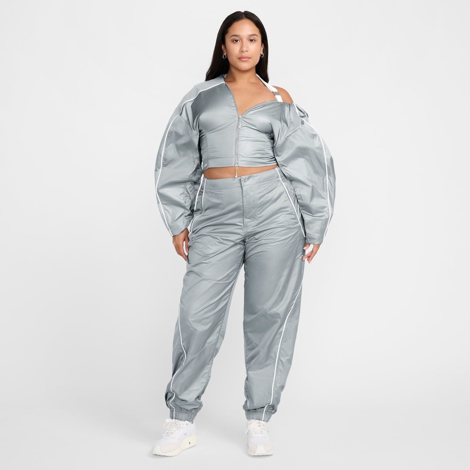 Imagem principal Nike x Jacquemus Nike Sportswear Cinza