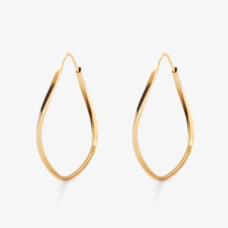 Imagem principal Brinco Argola Torcida Fio Quadrado em Ouro Amarelo 18k Monte Carlo