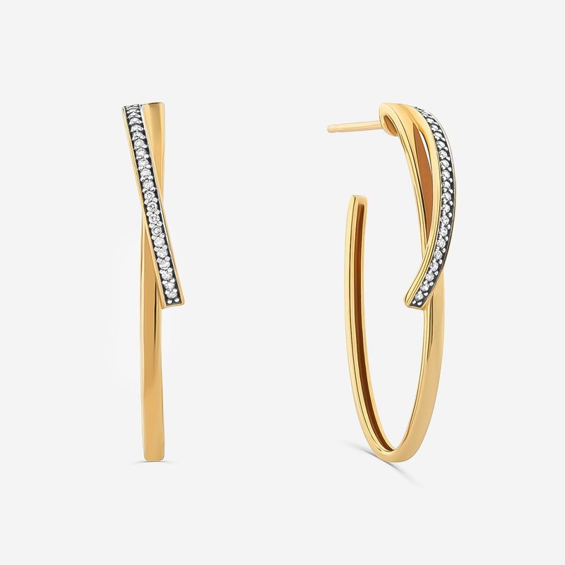 Imagem principal Brinco Meia Argola com Diamantes em Ouro Amarelo 18k Monte Carlo