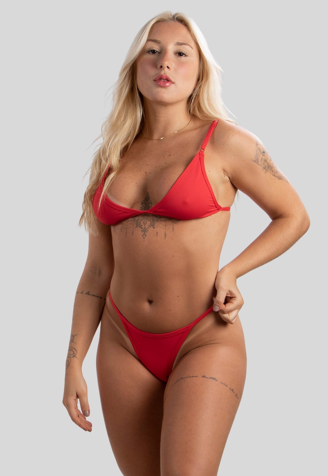 Imagem principal Biquíni Diluxo Fita Marquinha Fio Dental Verão Moda Praia Diluxo vermelho