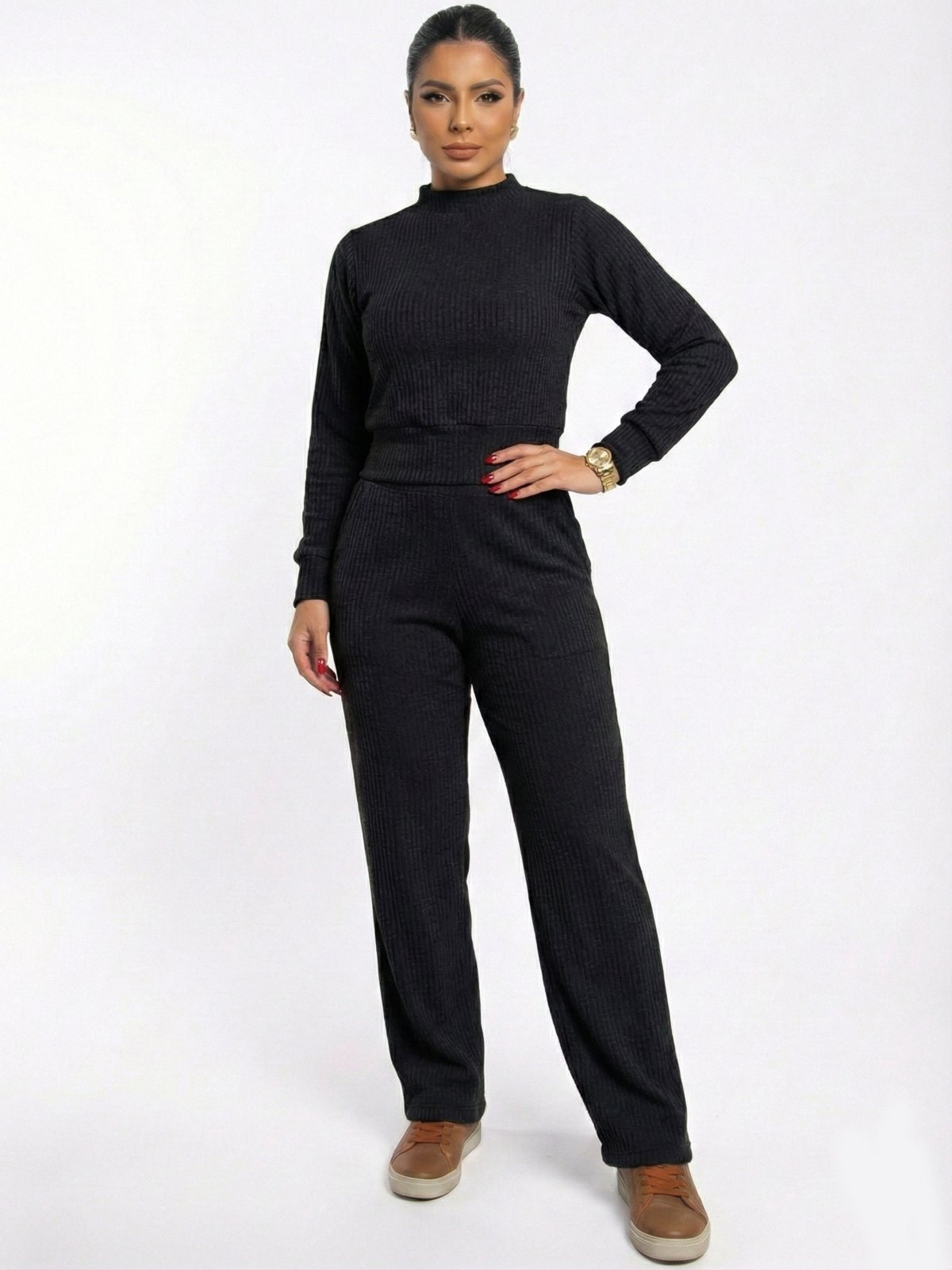 Imagem principal Conjunto Calça Reta Cintura Alta e Blusa Manga Longa Gola Alta Outono Inverno FS CONCEPT preto