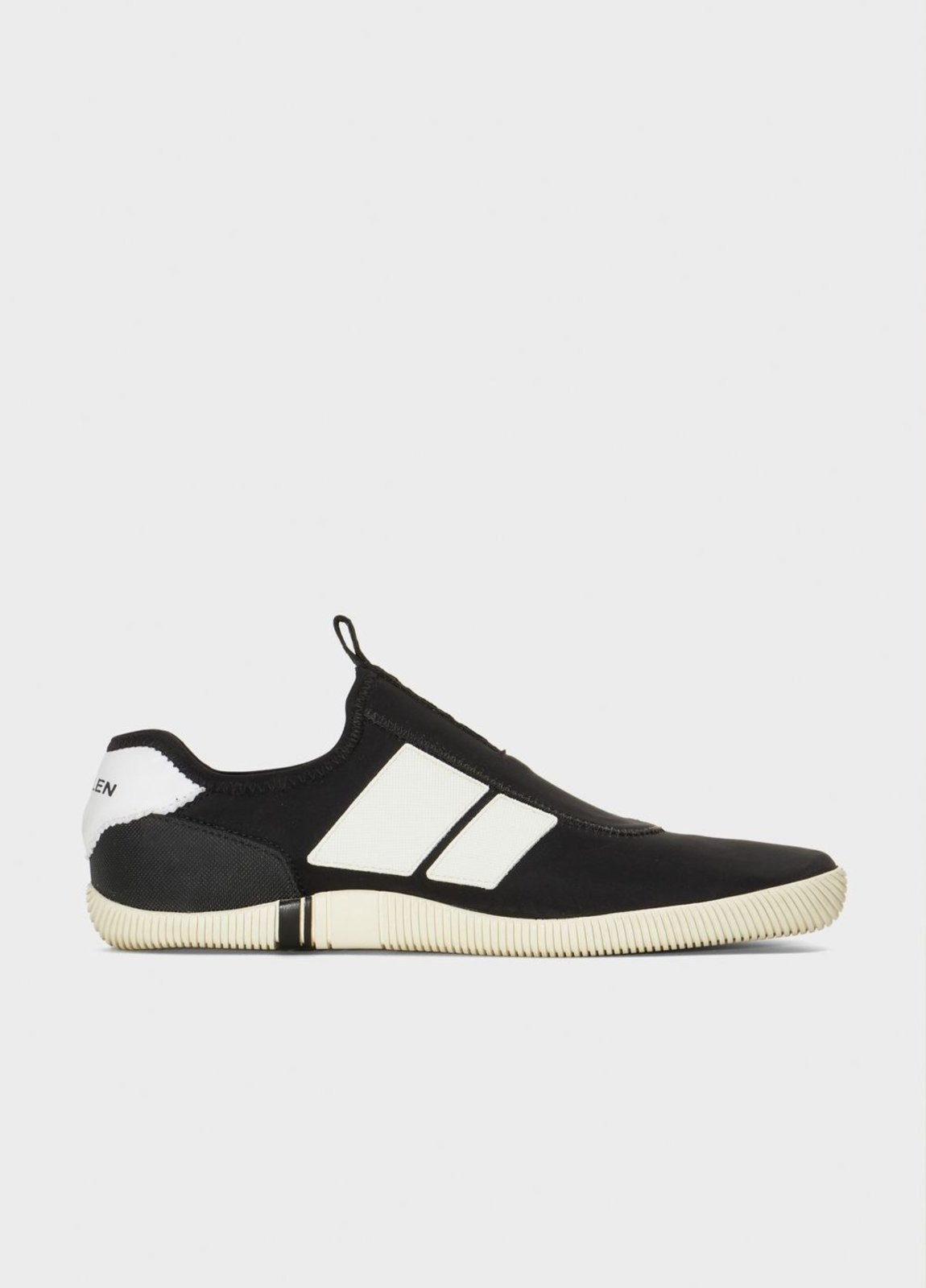 Imagem principal Tênis arpoador straps Osklen preto