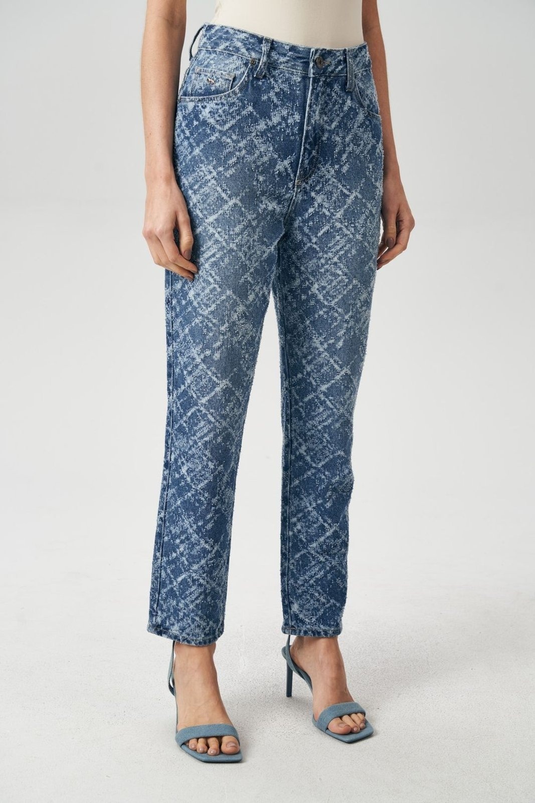 Imagem principal Calça Mom Chess Feminina Acostamento ACT FEMININO jeans