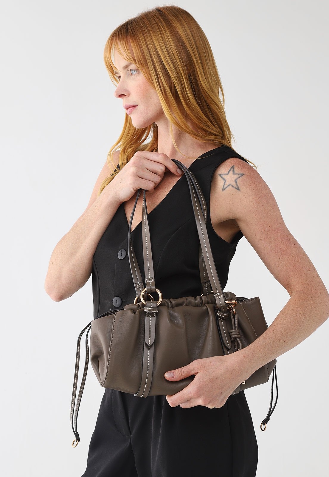 Imagem principal Bolsa Feminina Santa Lolla Grande Drapeada Taupe Santa Lolla marrom