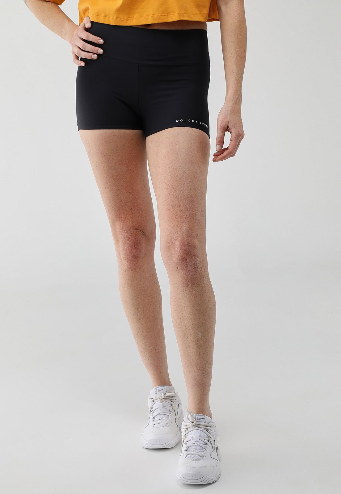 Imagem principal Bermuda Feminina Colcci Sport Cintura Alta Preta Colcci Sport preto