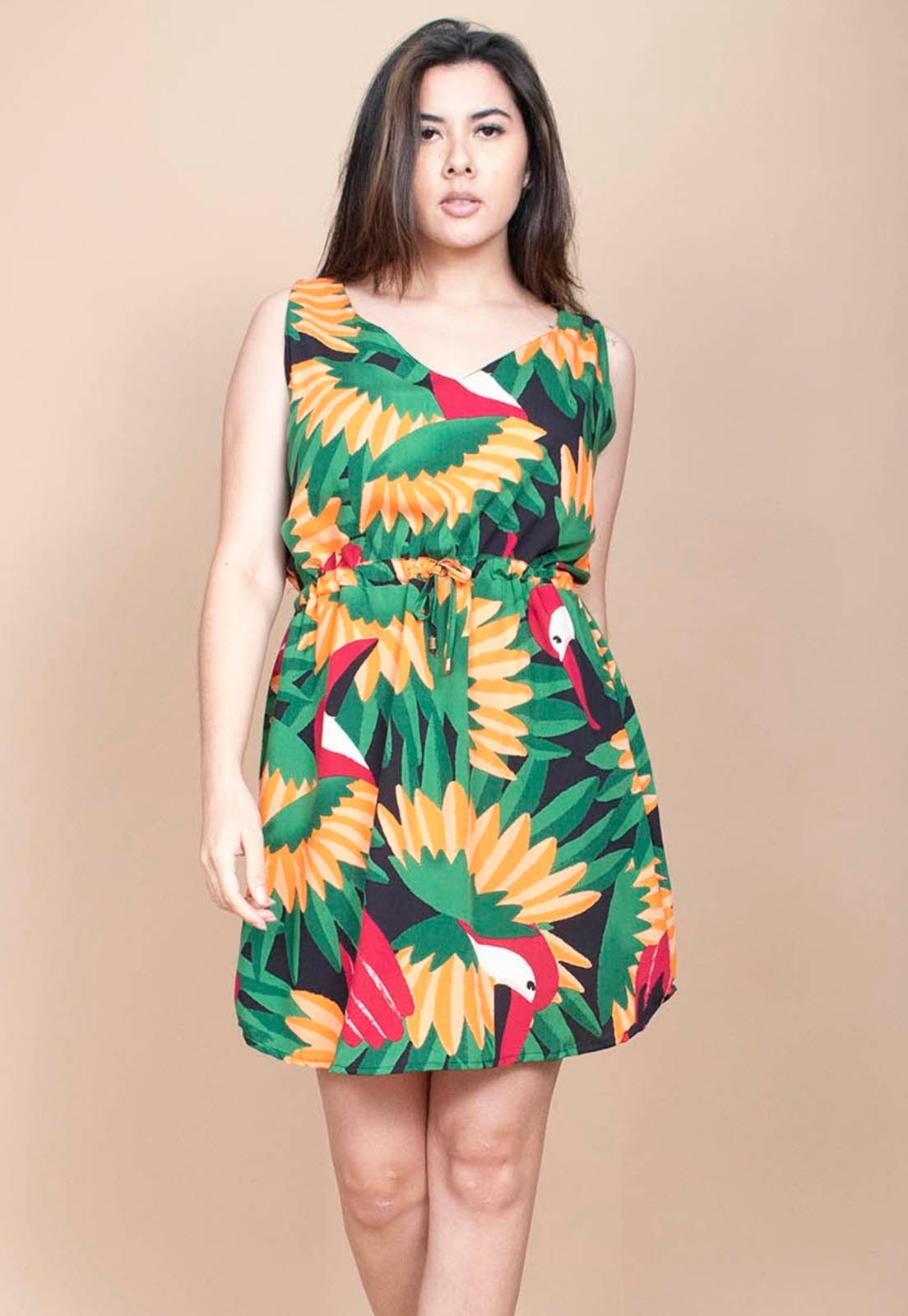 Imagem principal Vestido Cabanafree Plano Curto Estampa Festa dos Tucanos Cabanafree estampado/preto/vermelho