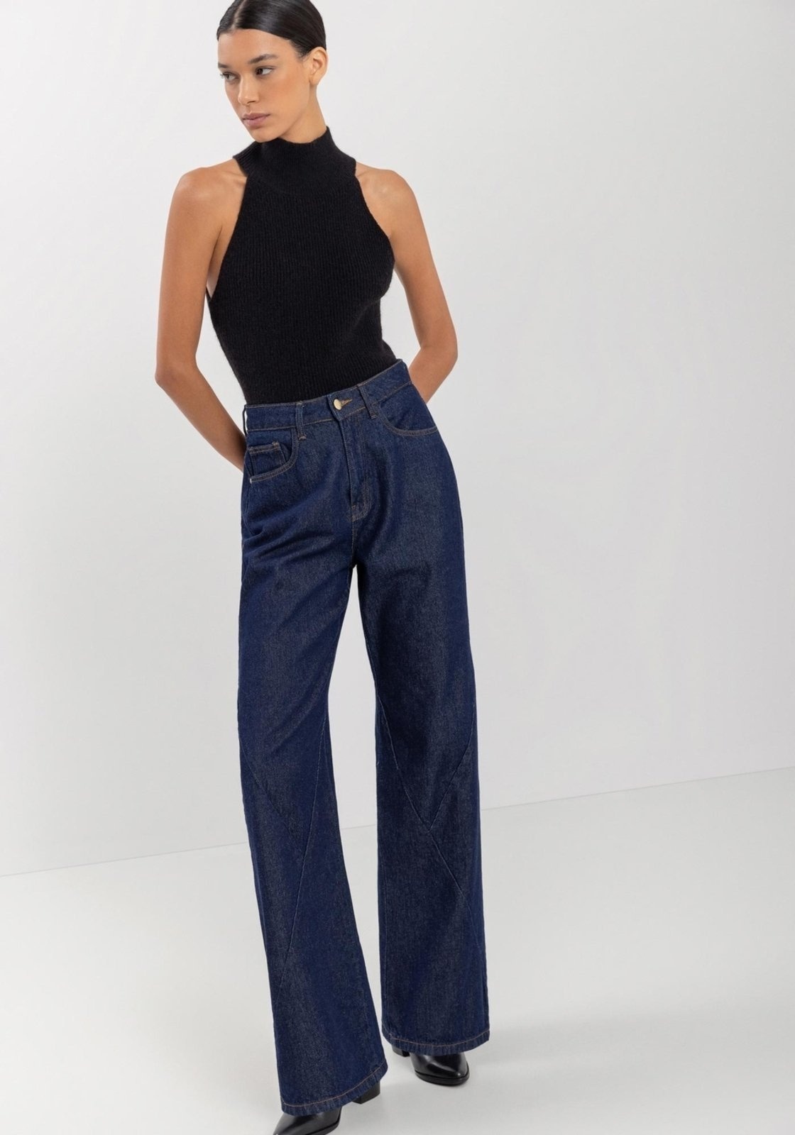 Imagem principal Calça Jeans Wide Leg Com Cós Alto E Costuras Diferenciadas Lez a Lez azul