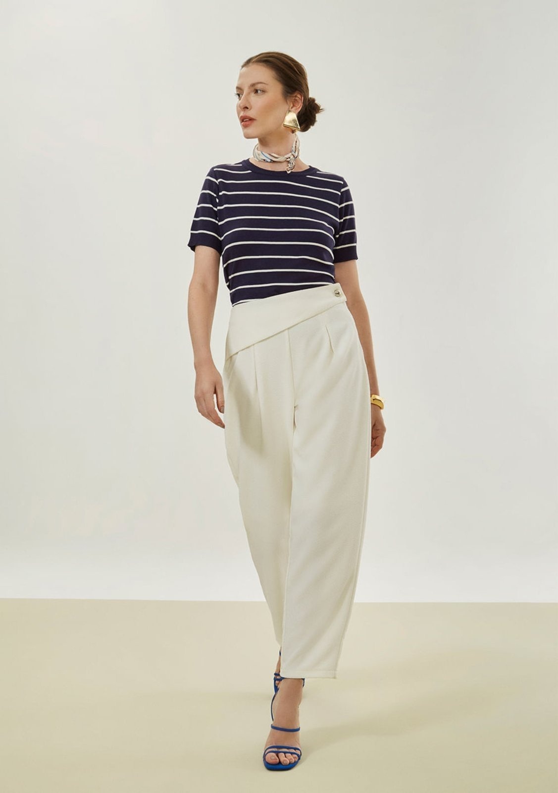 Imagem principal Calça Maria Valentina Cenoura Alta Off-white Maria Valentina off-white white