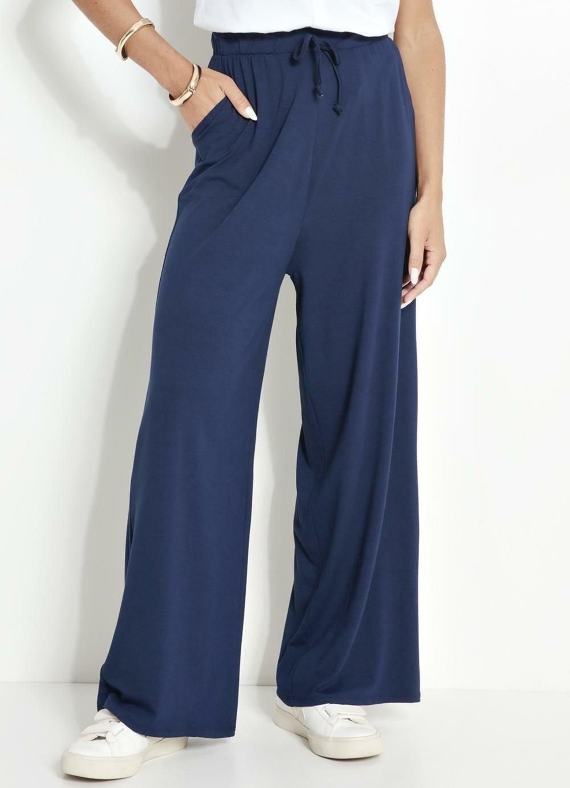 Imagem principal Calça Feminina Marinho Em Malha De Viscose Quintess Quintess azul