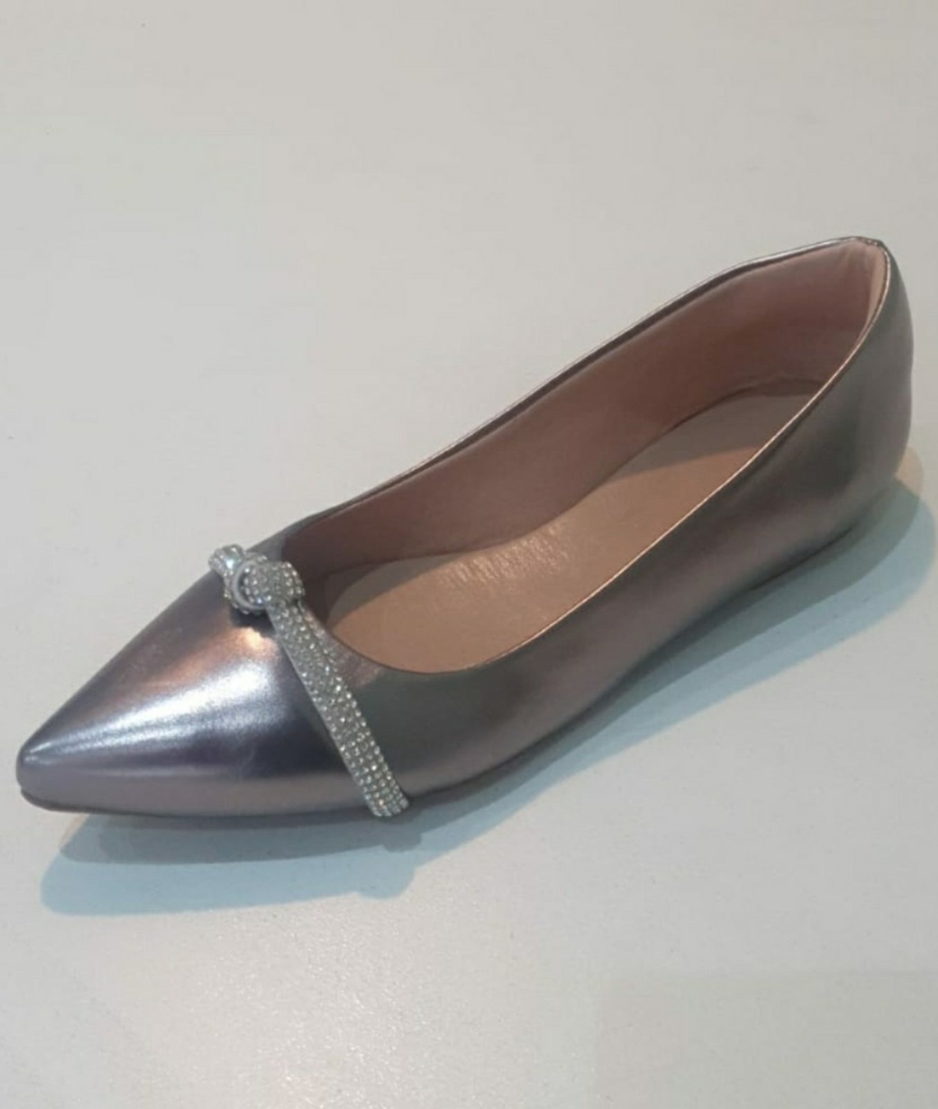 Imagem principal Sapatilha Delazari Bico Fino Prata Envelhecido com Strass Delazari prata velho