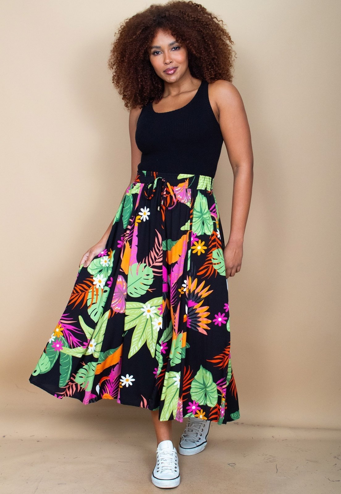 Imagem principal Saia Cabanafree Longa Viscose Estampa Noite Botânica Cabanafree estampado/multicolorido/preto