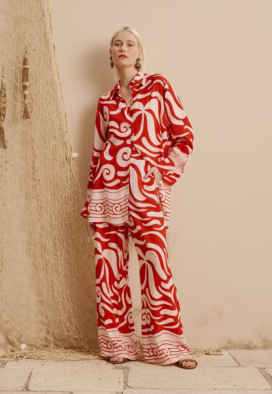 Imagem principal Calça Pantalona Estampada Pororoca CaCay vermelho